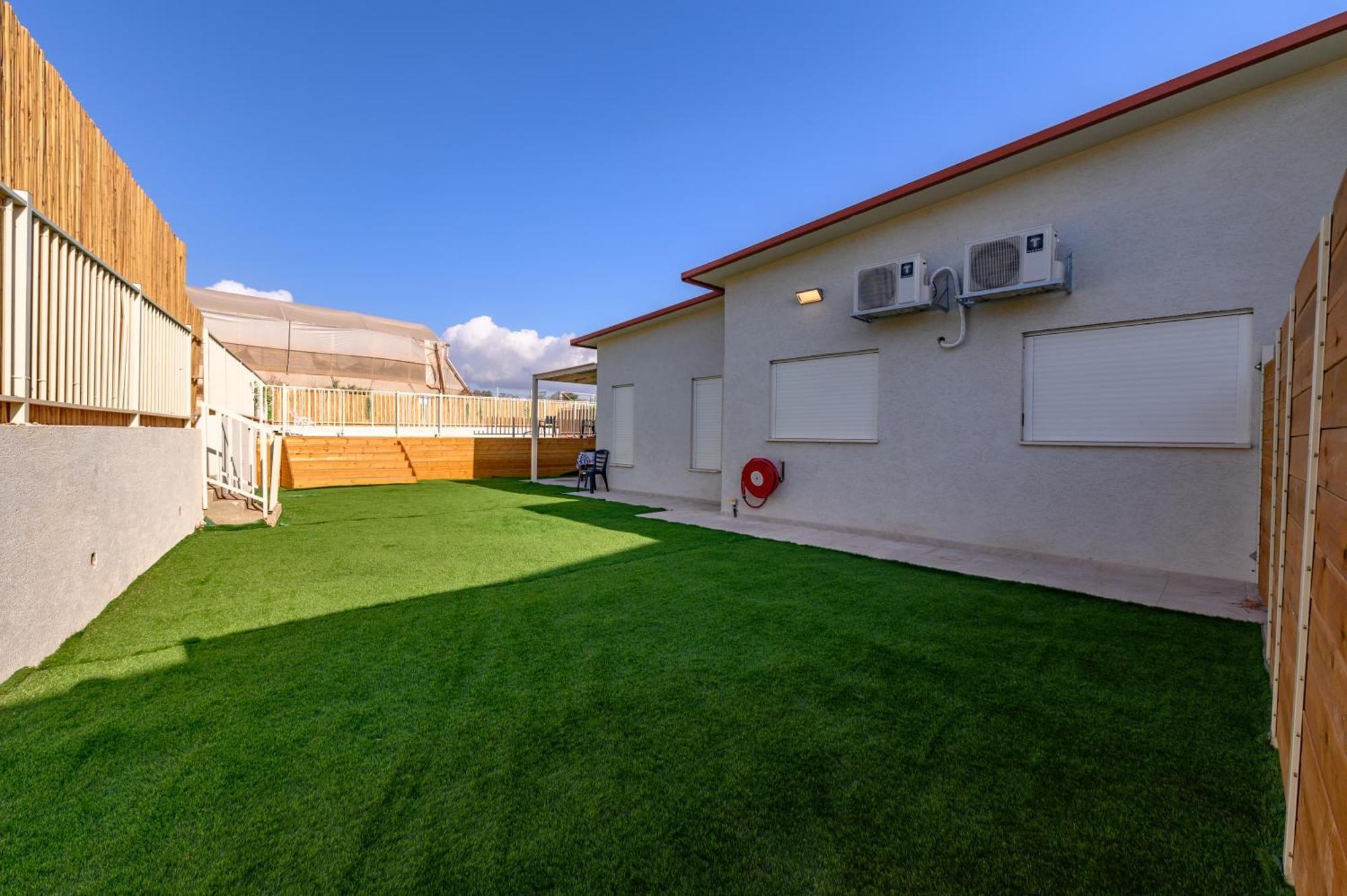 דירת נופש מרחבים Merhavim Villa Shadmot Devora Exterior photo